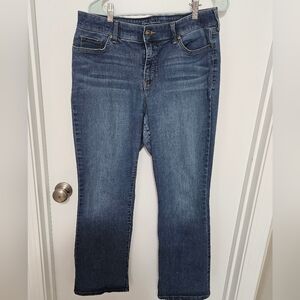 Gloria Vanderbilt All-American Slimming Effect Curvy Women's Size 16 Jeans